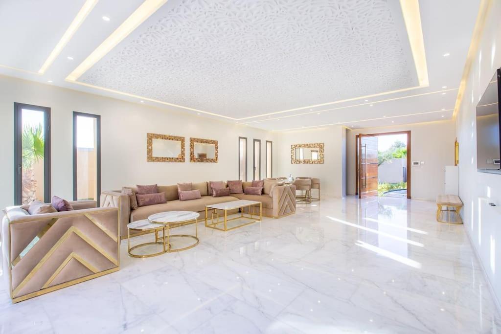 Villa Hawai, Ss Vis A Vis Avec Espace De Sport , Piscine Chauffee Marrakesh Luaran gambar
